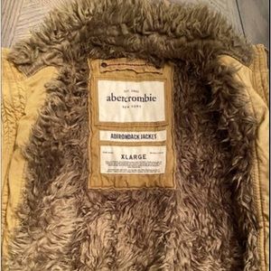 Abercrombie Kids XL Tan Adirondack jacket